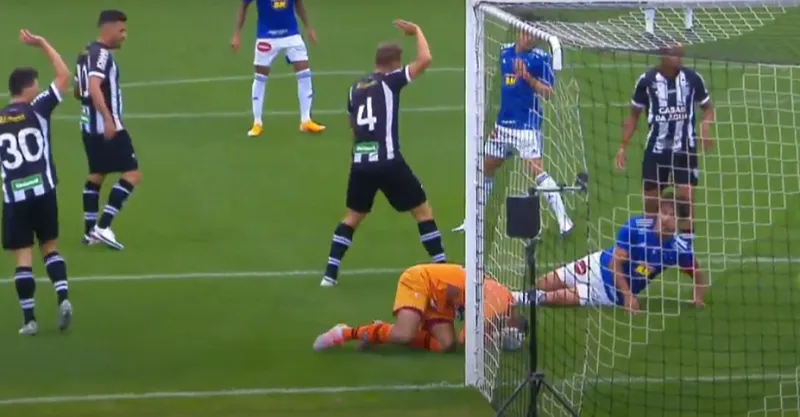 Imagem ilustrativa da imagem Série B: Cruzeiro é derrotado por Cuiabá com gol no último lance
