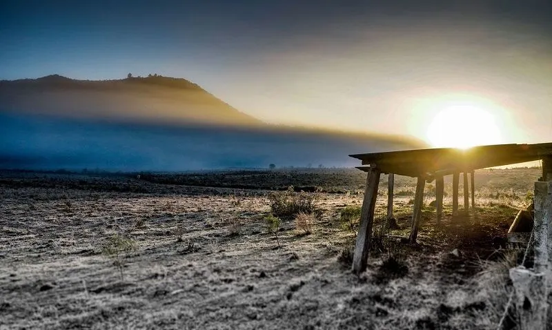 Imagem ilustrativa da imagem VÍDEOS | Onda de frio faz nevar no Rio Grande do Sul e em Santa Catarina