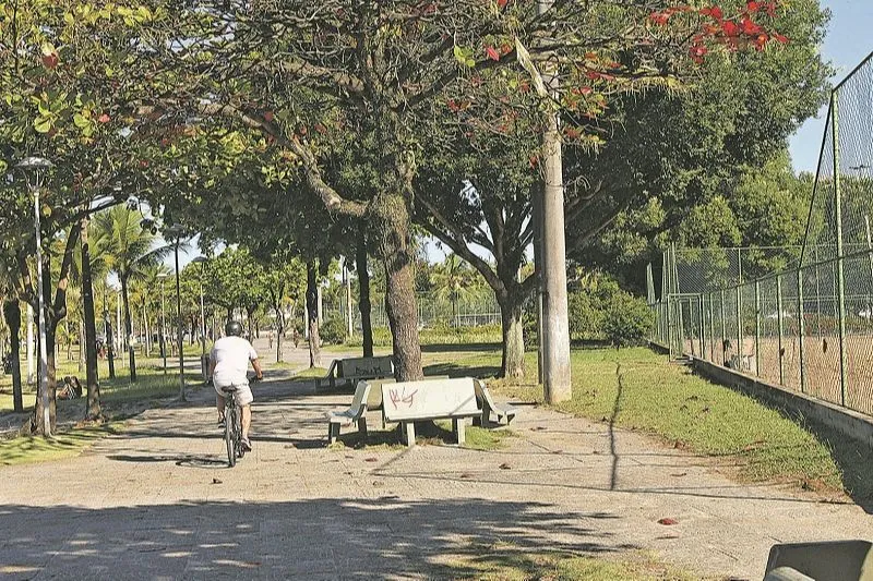 Imagem ilustrativa da imagem Parques, quadras, praças e campos vão ficar fechados na quarentena