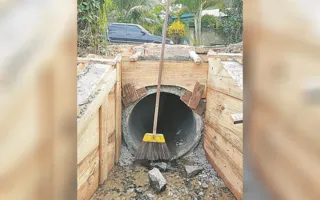 Imagem ilustrativa da imagem Moradores reclamam de obra