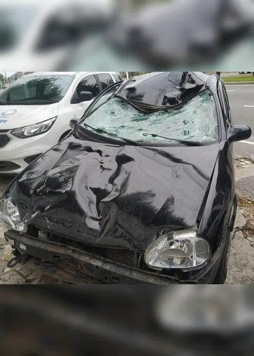Imagem ilustrativa da imagem Carro atropela dois homens que estavam de bicicleta na BR-101