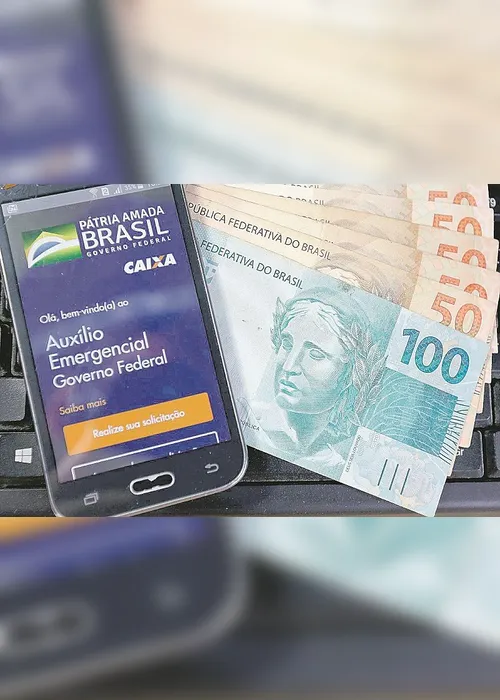 Imagem ilustrativa da imagem Economia está voltando e auxílio emergencial acaba no final do ano, diz Guedes