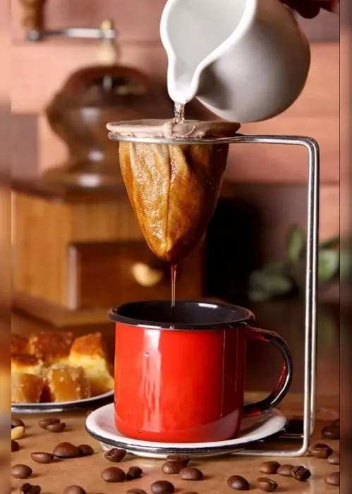 
          Imagem ilustrativa da imagem Café coado ou de cafeteira, existe diferença no quesito saúde?
          