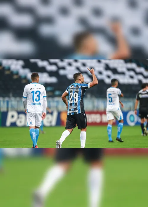 Imagem ilustrativa da imagem Gaúcho: Grêmio vence Novo Hamburgo e vai à final contra Inter