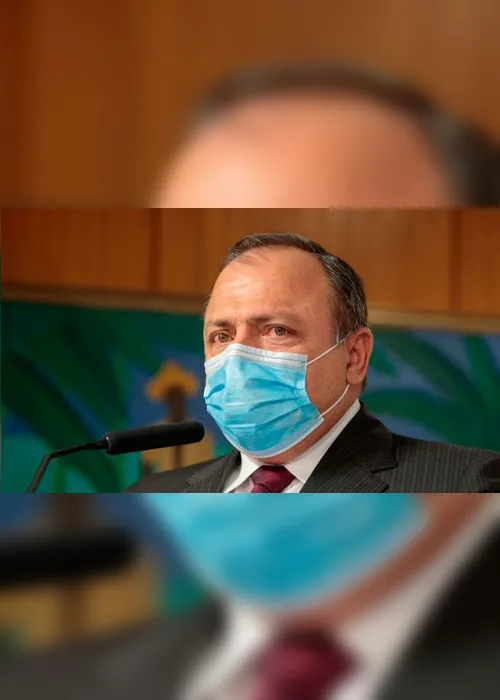 Imagem ilustrativa da imagem Ministro da Saúde Eduardo Pazzuelo está com covid-19