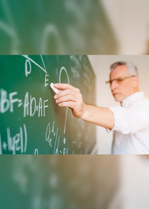 Imagem ilustrativa da imagem Professores terão prioridade nas vacinas que o Estado comprar
