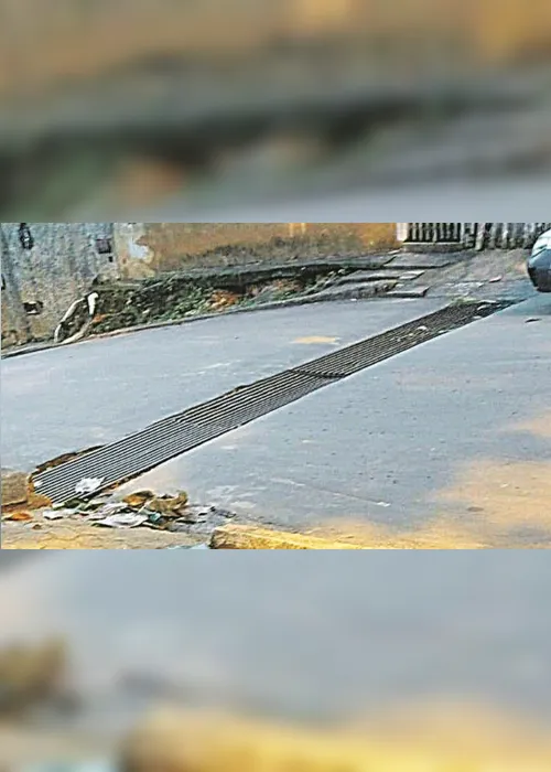 
          Imagem ilustrativa da imagem Moradores reclamam de obra
          