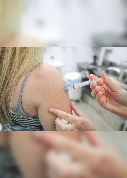 Imagem ilustrativa da imagem Infectologista: tomar mais de uma vacina não significa maior proteção
