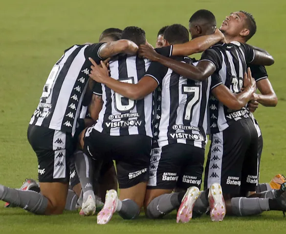 Imagem ilustrativa da imagem Botafogo e Atlético Mineiro foi de encher os olhos