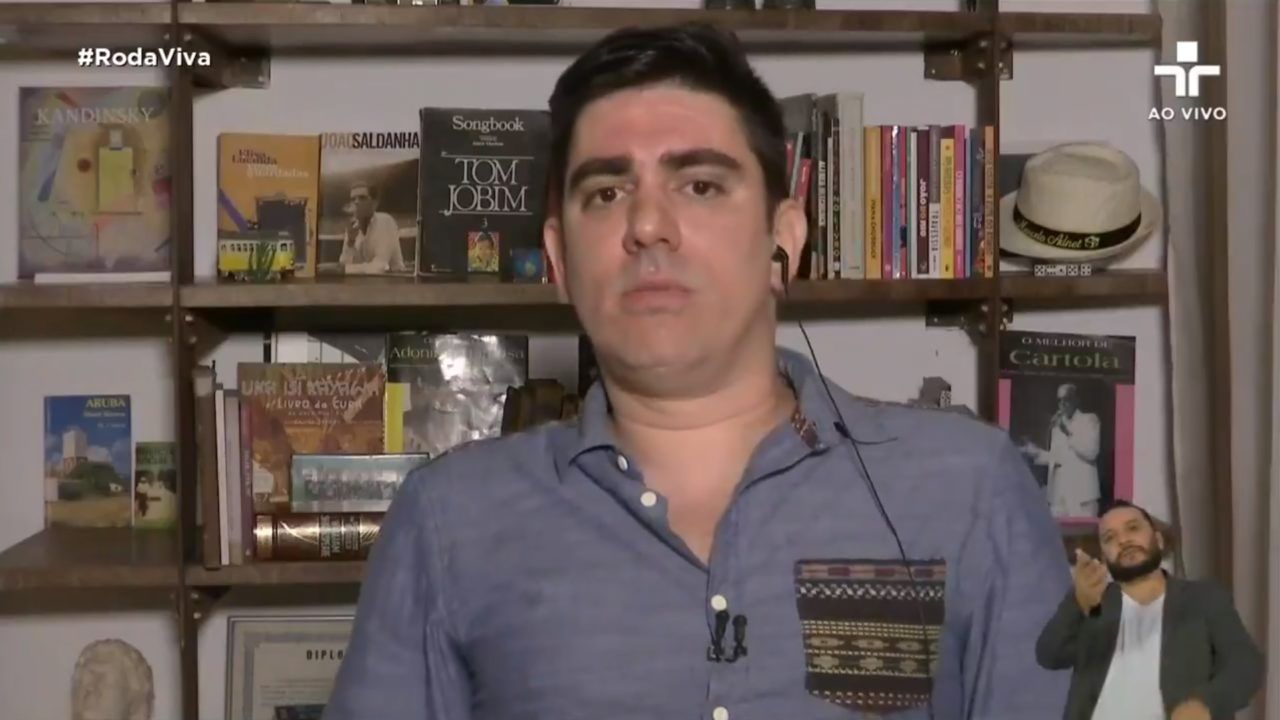 Marcelo Adnet foi o último entrevistado do Roda Viva (Foto: Reprodução / TV Cultura)