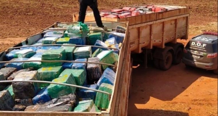 Polícia apreende 33 toneladas de maconha no MS. (Foto: Divulgação)