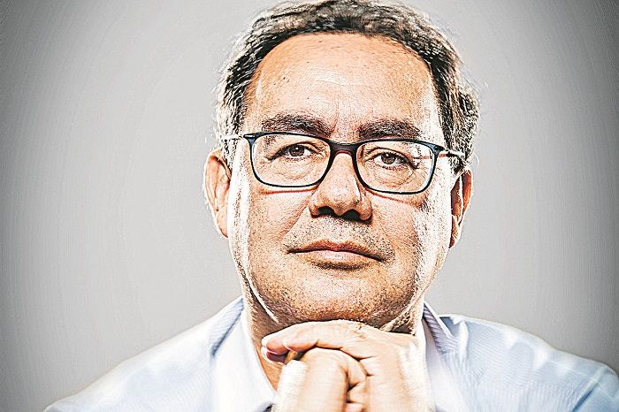 O escritor e psiquiatra Augusto Cury já vendeu mais de 30 milhões de livros no Brasil (Foto: Divulgação)