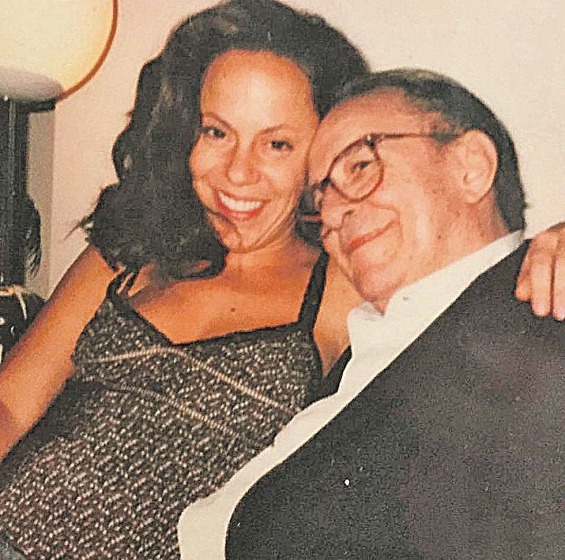 Bebel com o pai, João Gilberto. (Foto: Reprodução/Instagram)