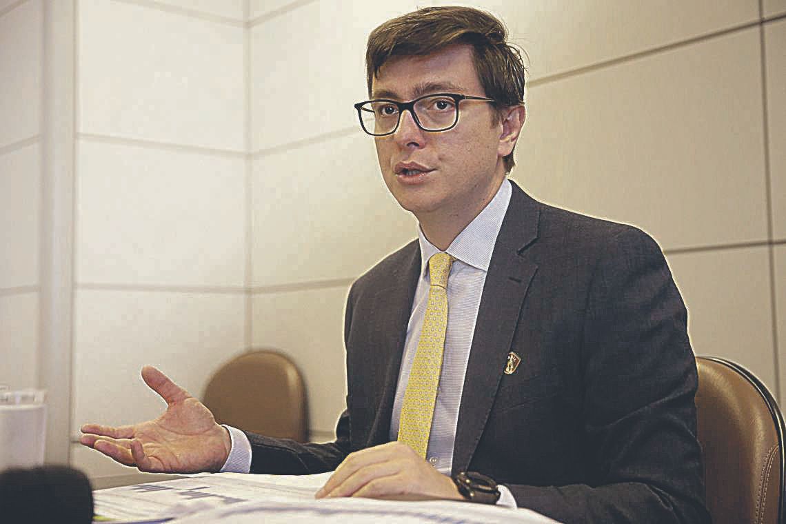 Bruno Dalcomo avalia que os beneficiários terão mais praticidade com o recebimento do seguro em outros bancos, além da Caixa (Foto: Jose Cruz/Agência Brasil)