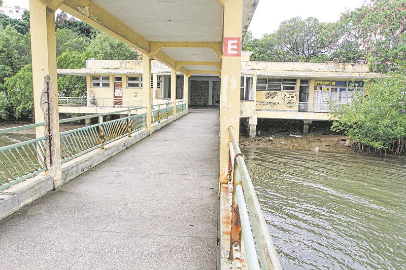 Cais do Hidroavião, em Vitória, vai contar com um atracadouro para embarcações. Obra começa em até 6 meses (Foto: Kadidja Fernandes/ AT)
