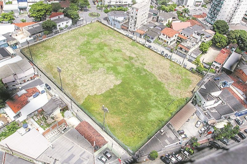 Campo do Santa Cruz: leilão deve ter edital publicado nos próximos meses (Foto: Antonio Moreira/AT - 04/01/2018)