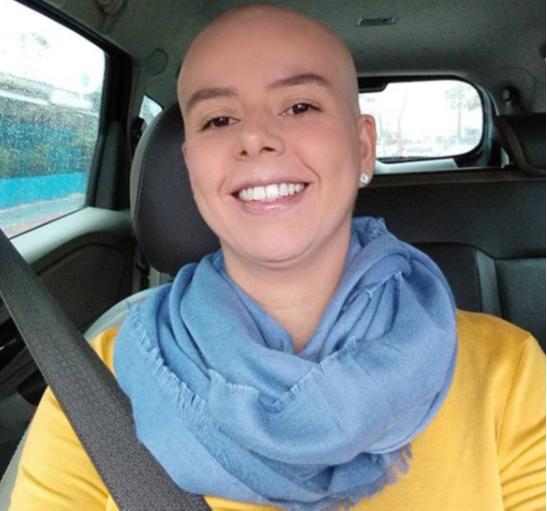 "Não tem como eu olhar pra tudo e reclamar. Se Deus me permitiu passar por isso, alguma coisa Ele quer mim e de alguma forma eu aguento", falou Juliana (Foto: Reprodução/Acervo Pessoal/Instagram)