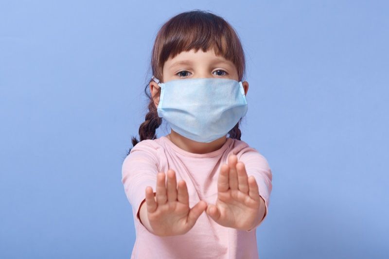 Criança: reação inflamatória grave é alvo de análise (Foto: Freepik)