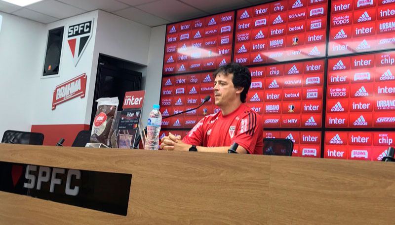 Fernando Diniz (Foto: Reprodução / Twitter)