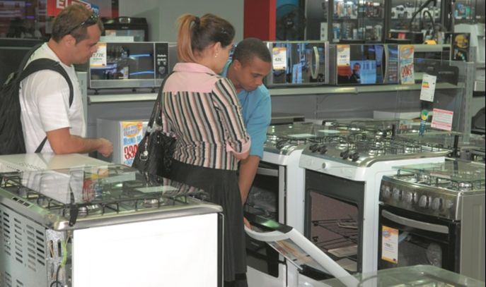 Paulo Guedes disse que vai derrubar impostos em troca da criação do novo tributo sobre transações eletrônicas (Foto: Fernando Ribeiro - 31/08/12)