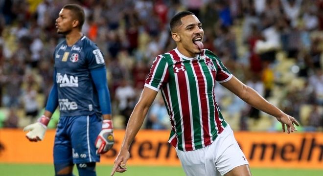 Gilberto foi eleito o melhor lateral direito do Carioca (Foto: Lucas Merçon / Fluminense FC)