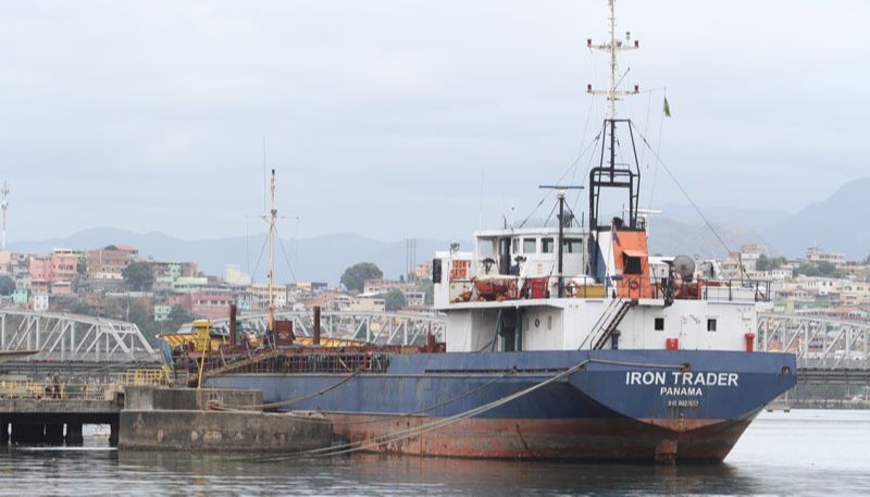 Navio Iron Trader (Foto: Leone Iglesias / Arquivo AT)