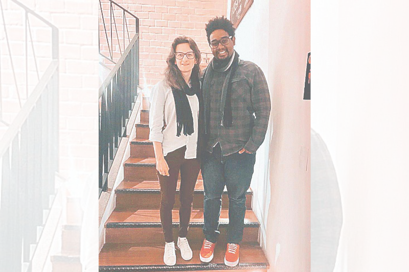 Lucas Martins da Vitória, 25 anos, e Silvana Maria Briel Martins, 27, são casados e querem uma casa própria (Foto: Acervo pessoal)