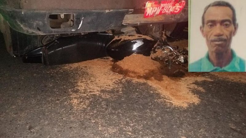 Testemunhas disseram que a vítima acabou atingida após o veículo que pilotava desligar no meio da pista (Foto: Mauro Lemos de Deus)