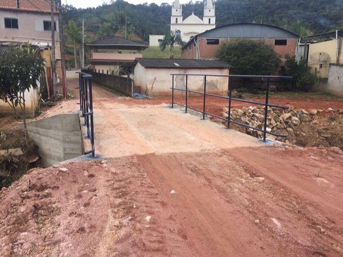 Ponte foi destruída em janeiro pelas fortes chuvas (Foto: Divulgação Prefeitura de Vargem Alta)