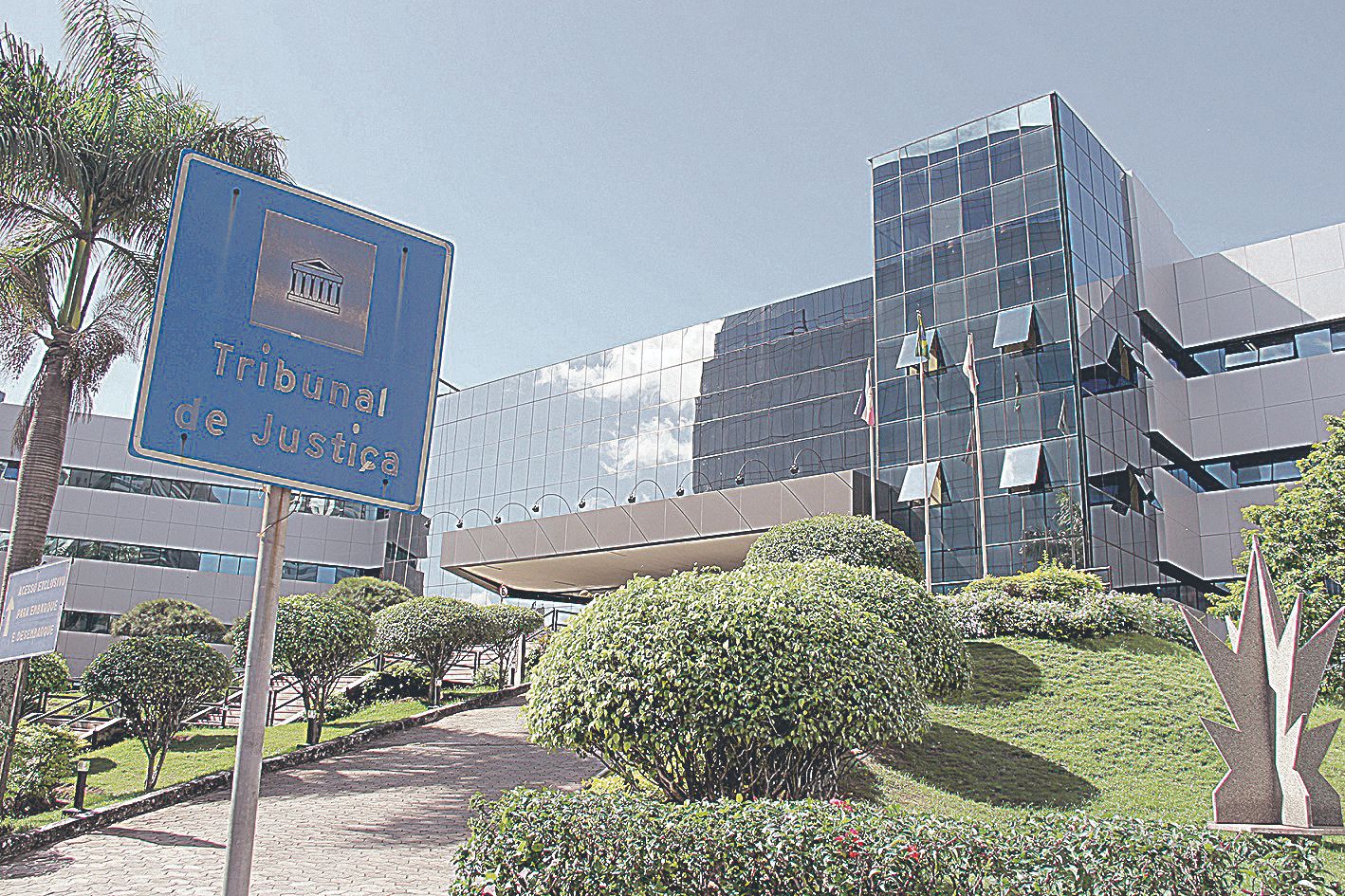 Sede do Tribunal de Justiça: a sessão foi transmitida pela Corte por meio da internet (Foto: Arquivo/AT )