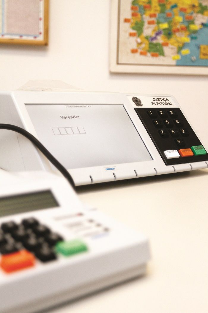 Urna eletrônica: eleições 2020 foram adiadas por causa da pandemia (Foto: Arquivo/AT)