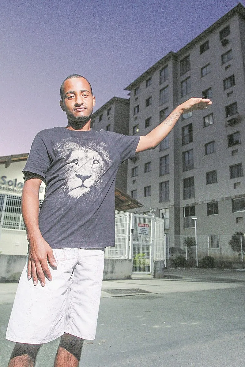 Imagem ilustrativa da imagem “Ela só fala: 'Papai do Céu me salvou'”, conta pai de criança que caiu do 6º andar