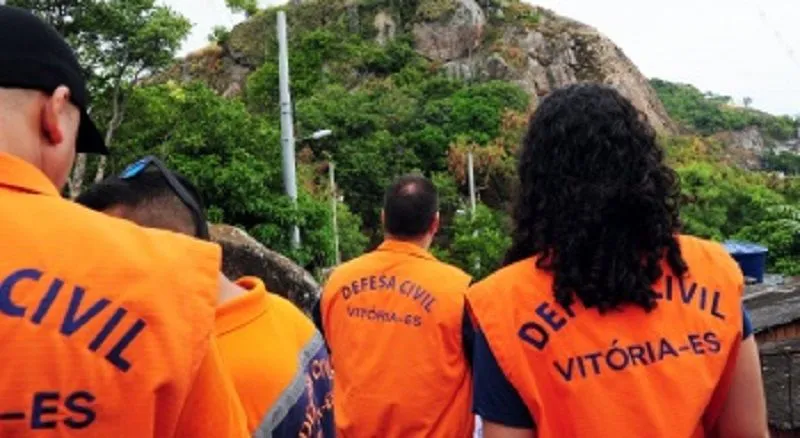Imagem ilustrativa da imagem Alerta de deslizamento de terra em 11 bairros de Vitória