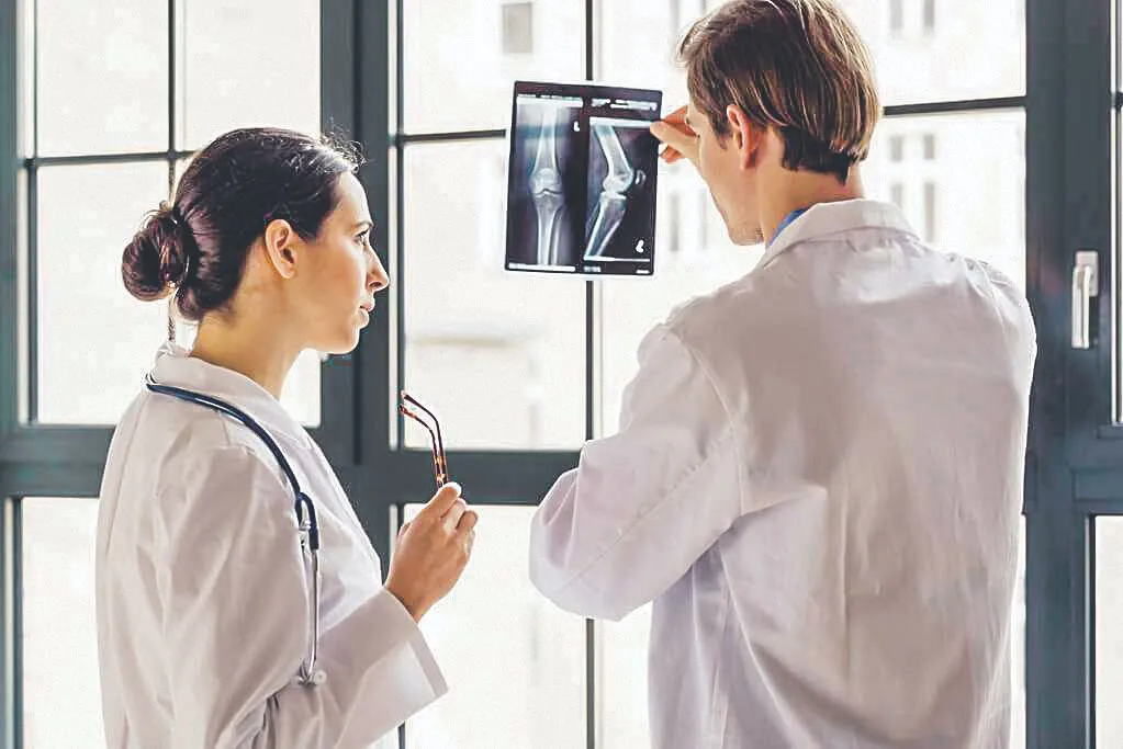 Imagem ilustrativa da imagem Hospitais federais reabrem inscrições para concursos