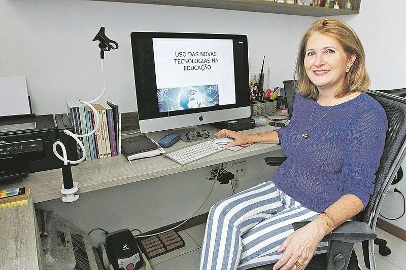 Imagem ilustrativa da imagem Indisciplina e bullying virtuais viraram desafio para professores, avalia especialista