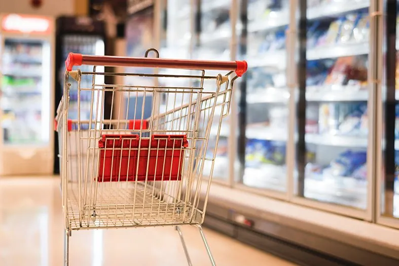 Imagem ilustrativa da imagem Cliente expulso de supermercado no Estado vai receber indenização de R$ 3 mil