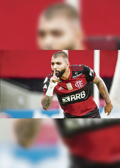 Imagem ilustrativa da imagem Gabigol é flagrado pela polícia em cassino com 200 pessoas