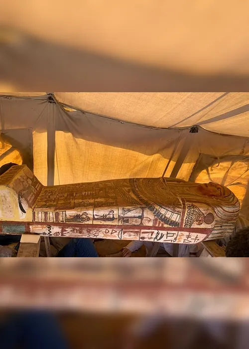 Imagem ilustrativa da imagem Sarcófagos com mais de 2 mil anos são encontrados no Egito