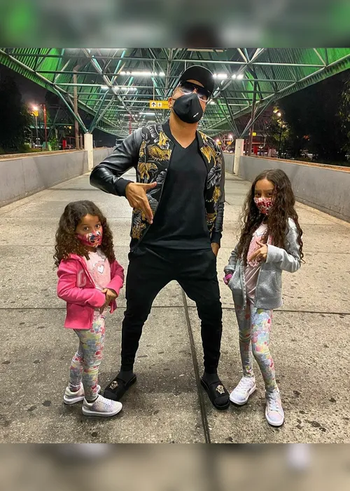 
          Imagem ilustrativa da imagem “Minhas filhas são o maior segredo de meu sucesso", diz Tirullipa
          