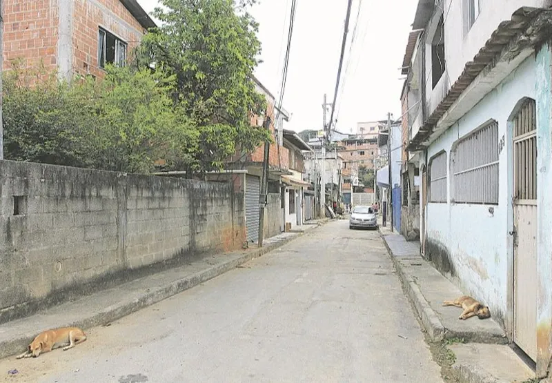 Rua São Sebastião ficou sem iluminação pública por um ano e quatro meses e registrou até venda de drogas