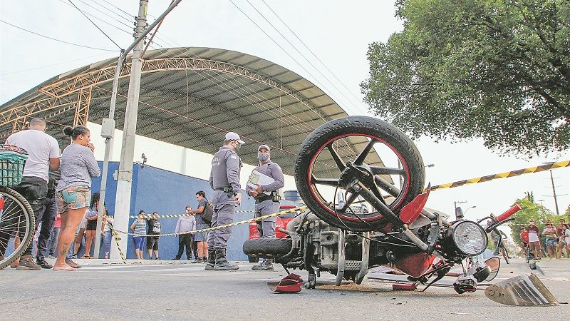 O jovem Felipe Chieppe Pissinatti, de 21 anos, foi mais um motociclista vítima de acidente de trânsito no Estado (Foto: Fábio Nunes/ AT)