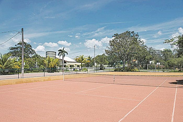 Quadras esportivas para quem não deseja sair do condomínio (Foto: Divulgação/ Cristal)
