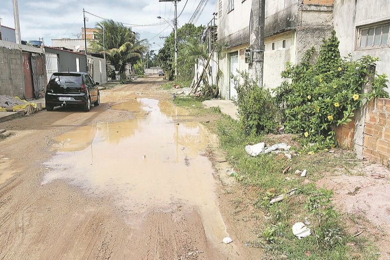 Ruas do bairro Santa Paula II sem infraestrutura adequada (Foto: Leone Iglesias/AT)