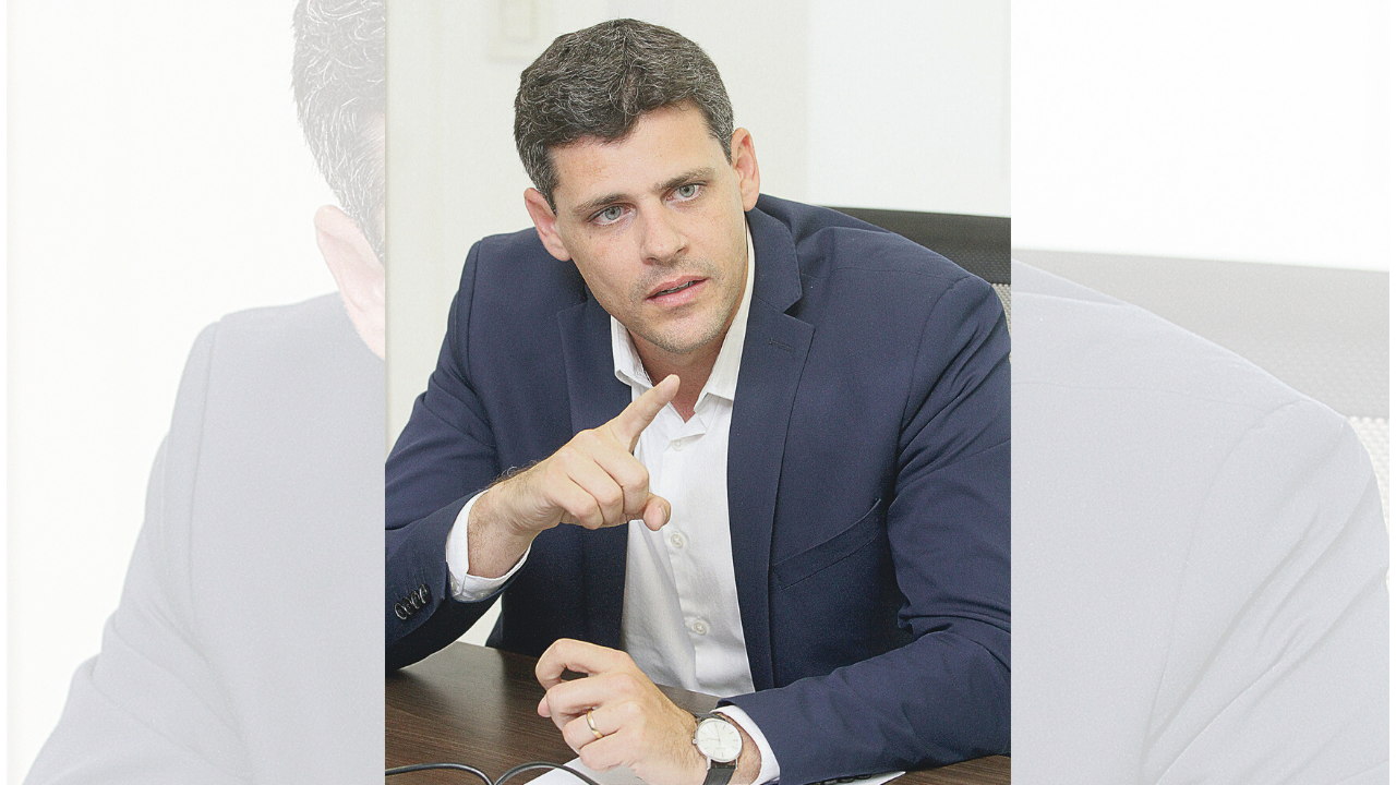 Funchal disse que o governo busca outras fontes de financiamento (Foto: Beto Morais/AT)