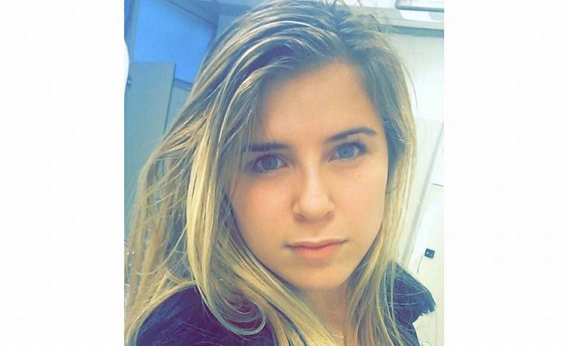 Gabrielly Rosa de Medeiros morreu engasgada com um pedaço de carne, segundo a família. (Foto: Reprodução/Facebook)