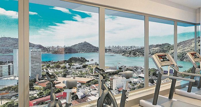 Projeção da academia do Grand Suá Tower. Junto com a piscina e a área gourmet, os espaços vão ficar nos dois últimos andares do prédio com visão privilegiada (Foto: Grand Construtora)