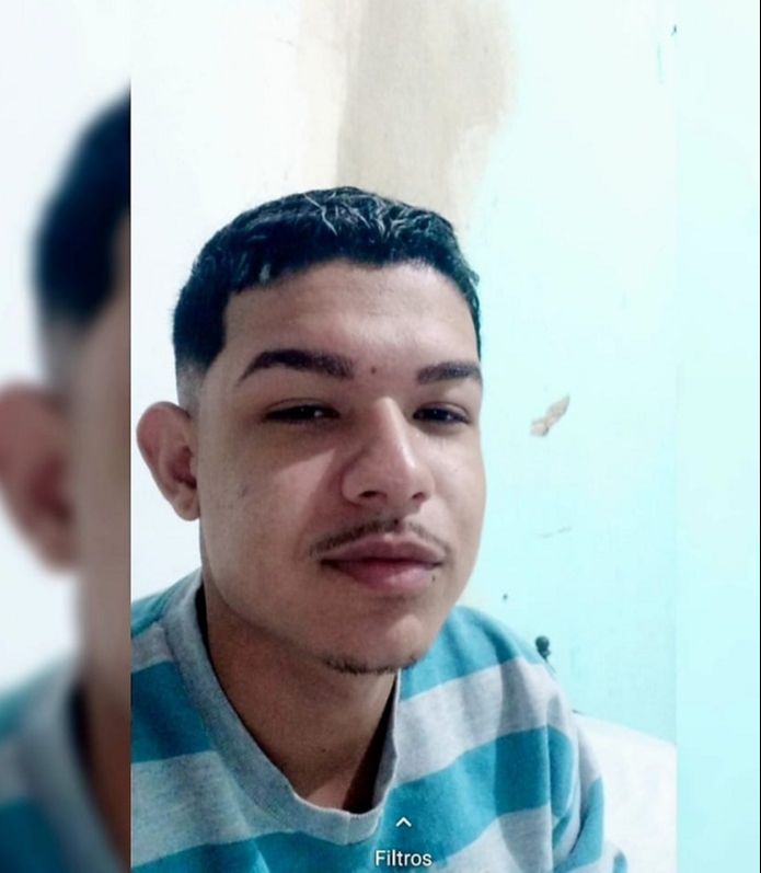 Gusttavo Coutinho, de 19 anos, suspeito de matar a namorada em Vitória (Foto: Reprodução/Redes Sociais)