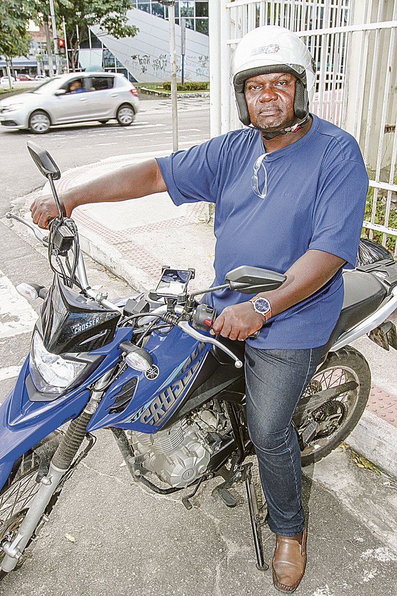 João Alexandre de Souza, 48 anos (Foto: Leone Iglesias / AT)