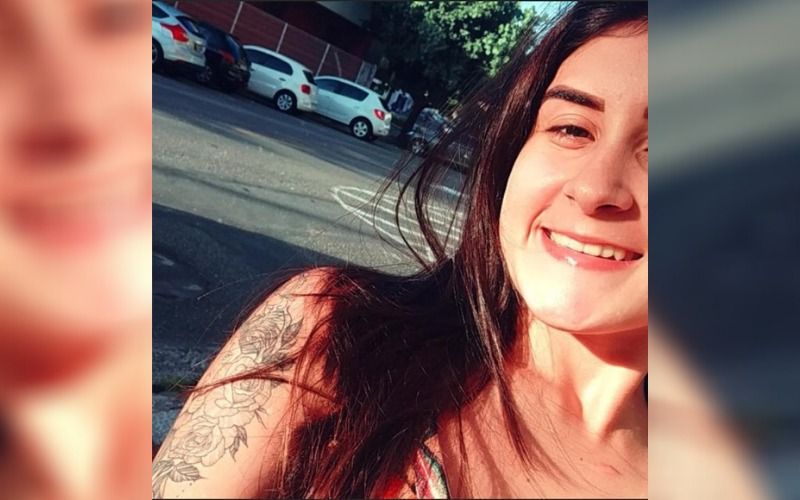 Karolina de Souza Silva, de 17 anos, foi morta pelo namorado com um corte no pescoço (Foto: Reprodução/Redes Sociais)