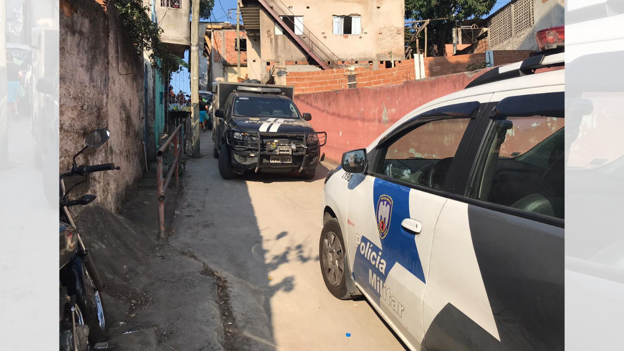 Local onde o crime aconteceu, no bairro São Pedro, em Vitória (Foto: Jaciele Simoura)